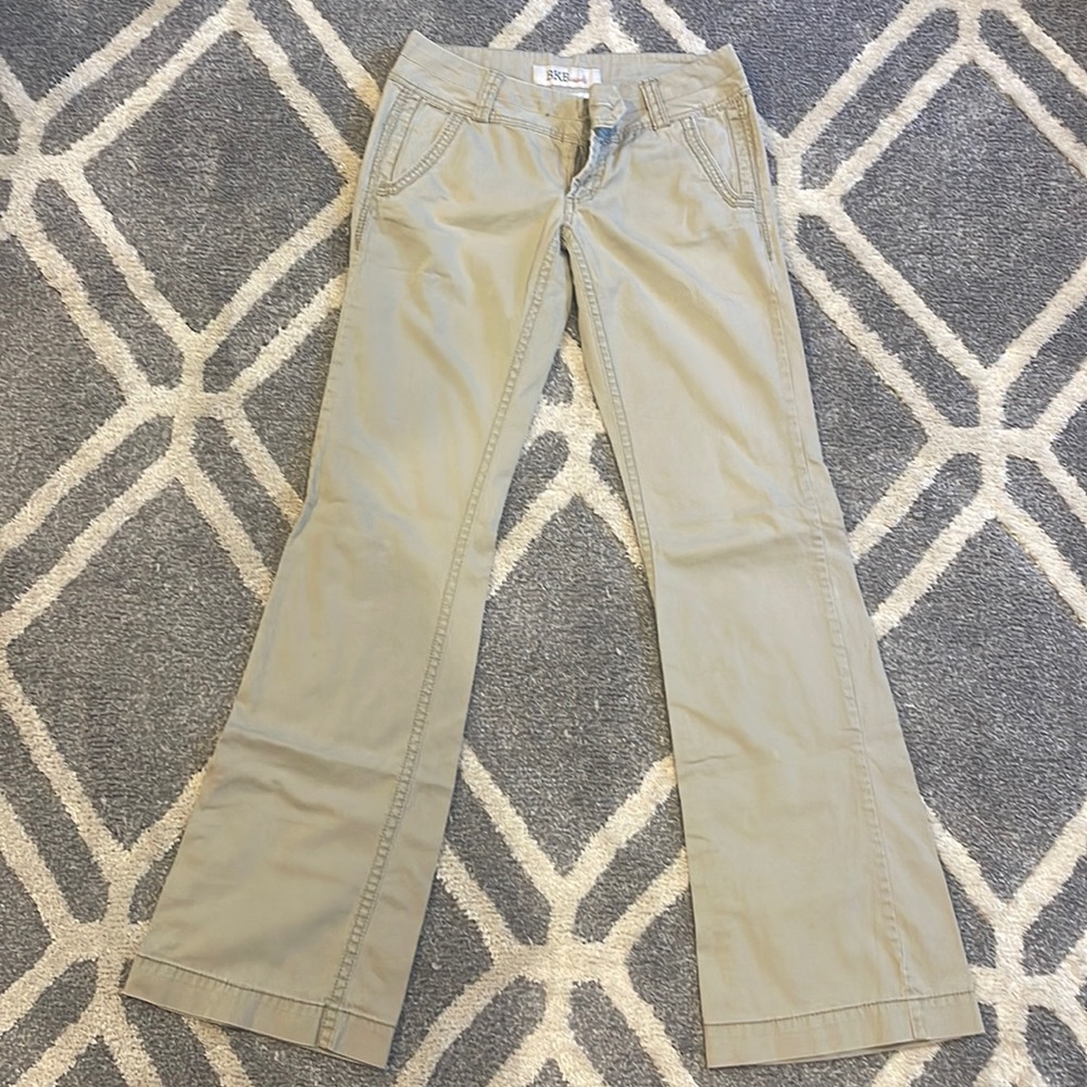 BKE MOLLIE KHAKIS SIZE 27 INSEAM 32.5